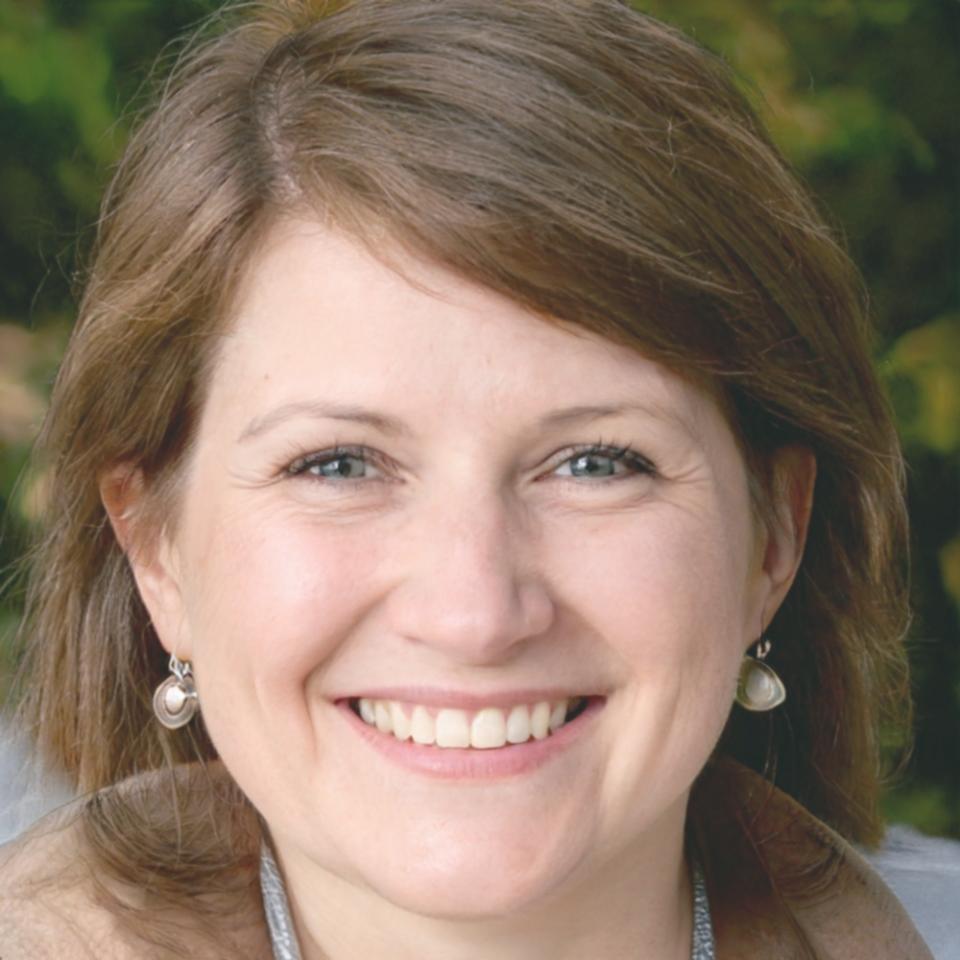 Portrait professionnel de Léonie Marchand, analyste crédit